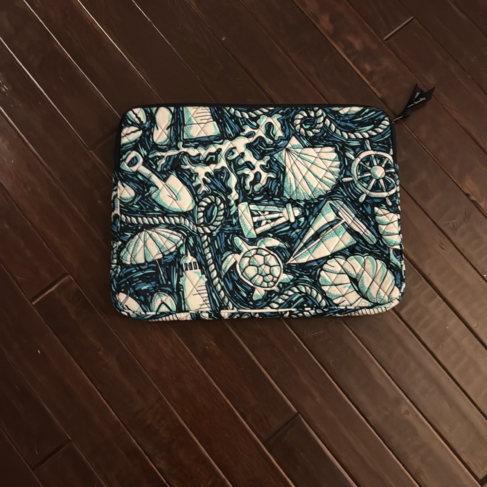 Vera Bradley laptop sleeve